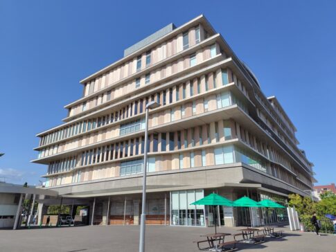 オーテピア高知県立図書館