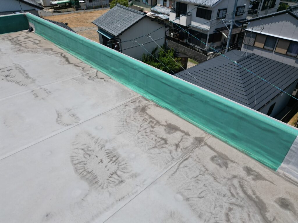 高知市賃貸アパート雨漏りドローン調査