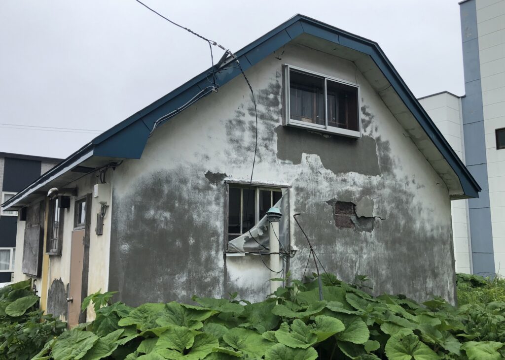 相続放棄された空き家
