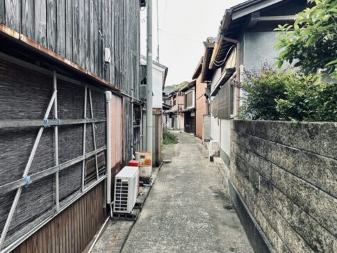 建築基準法42条2項但書