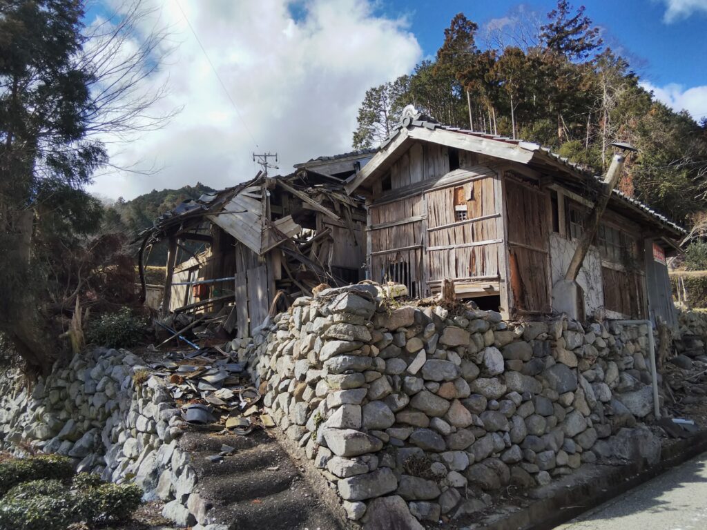 相続放棄の予納金不要