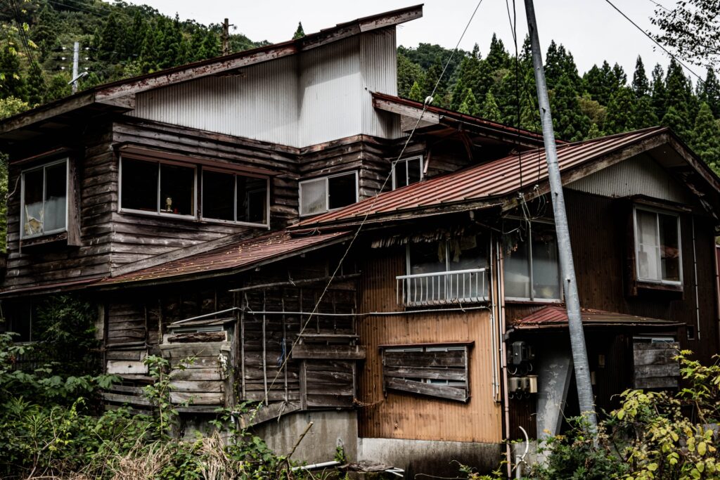 高知県負動産整理業者