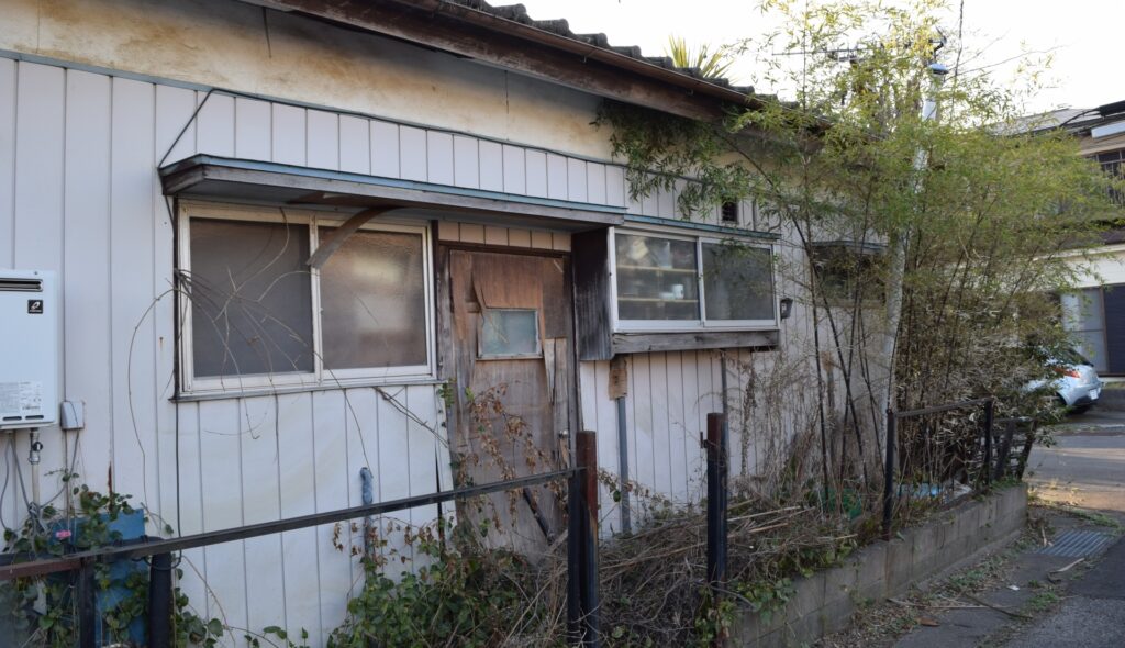 日高村にある売れない空家