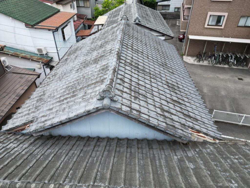 高知市の屋根ドローン調査